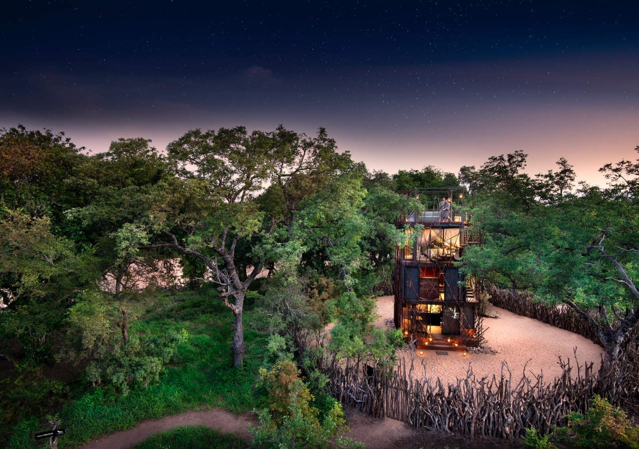 treehouse safari stay