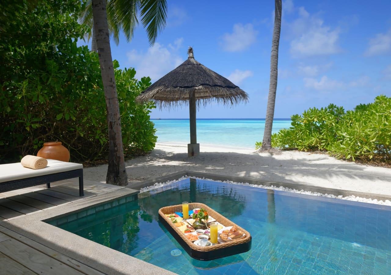 Amari Havodda Maldives Floating Breakfast