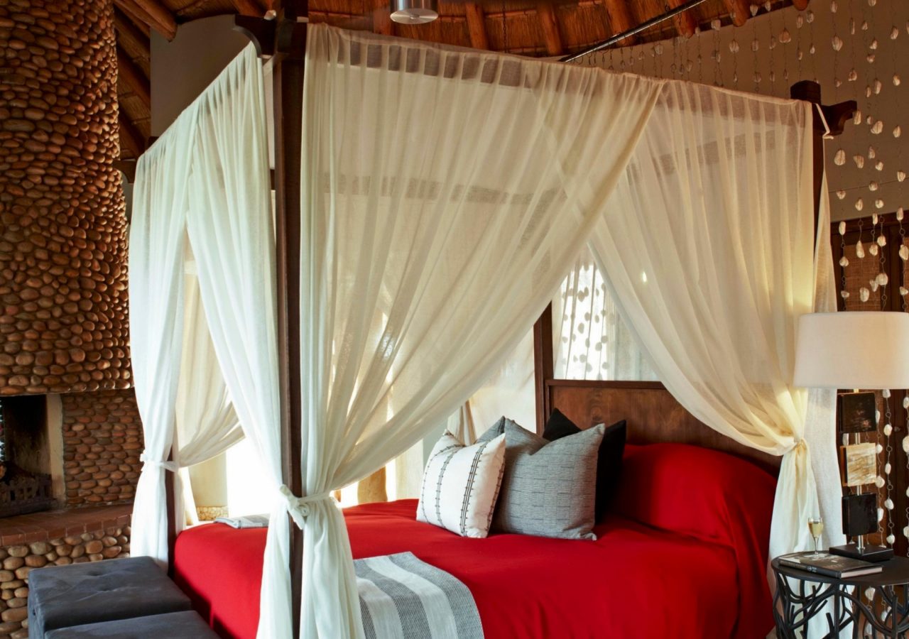 Bedroom Thanda Safari Lodge