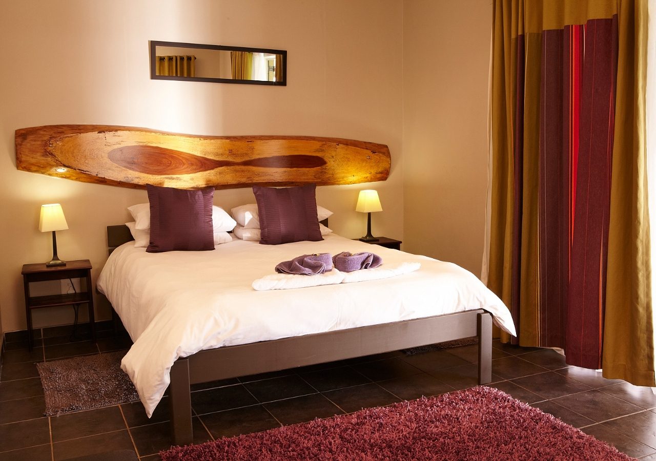 Bedroom Villa Violet
