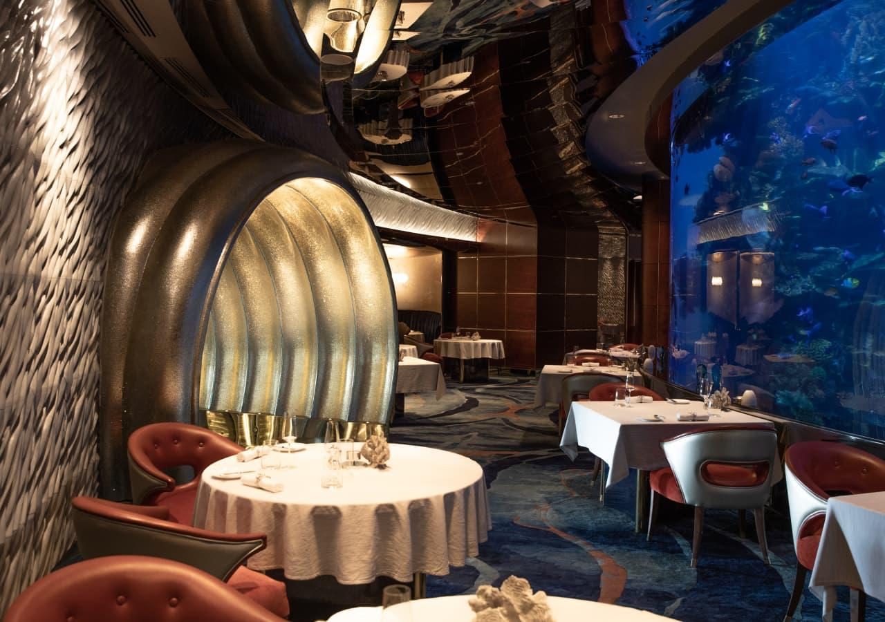 Burj Al Arab Al Mahara seafood restaurant