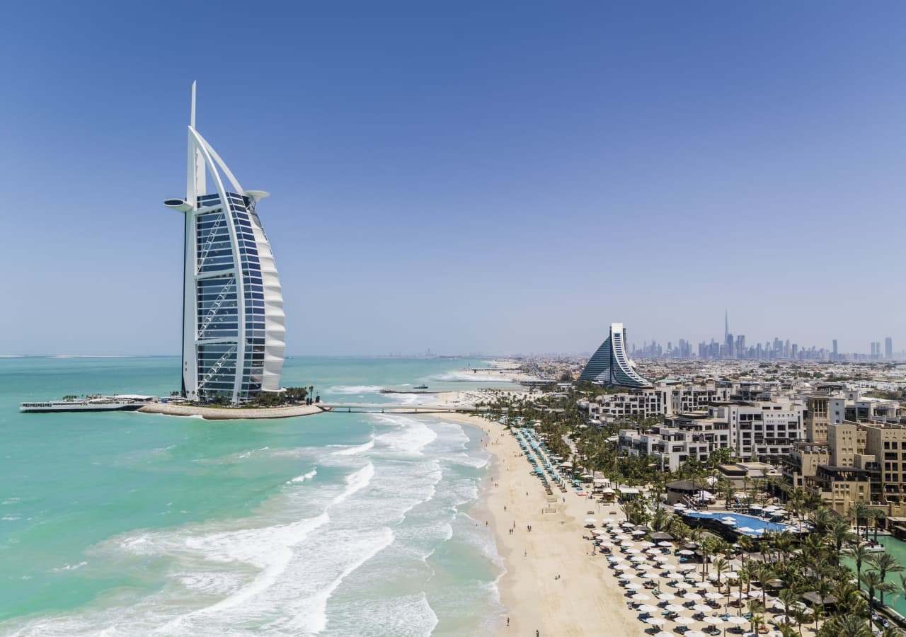 Burj Al Arab exterior and beach