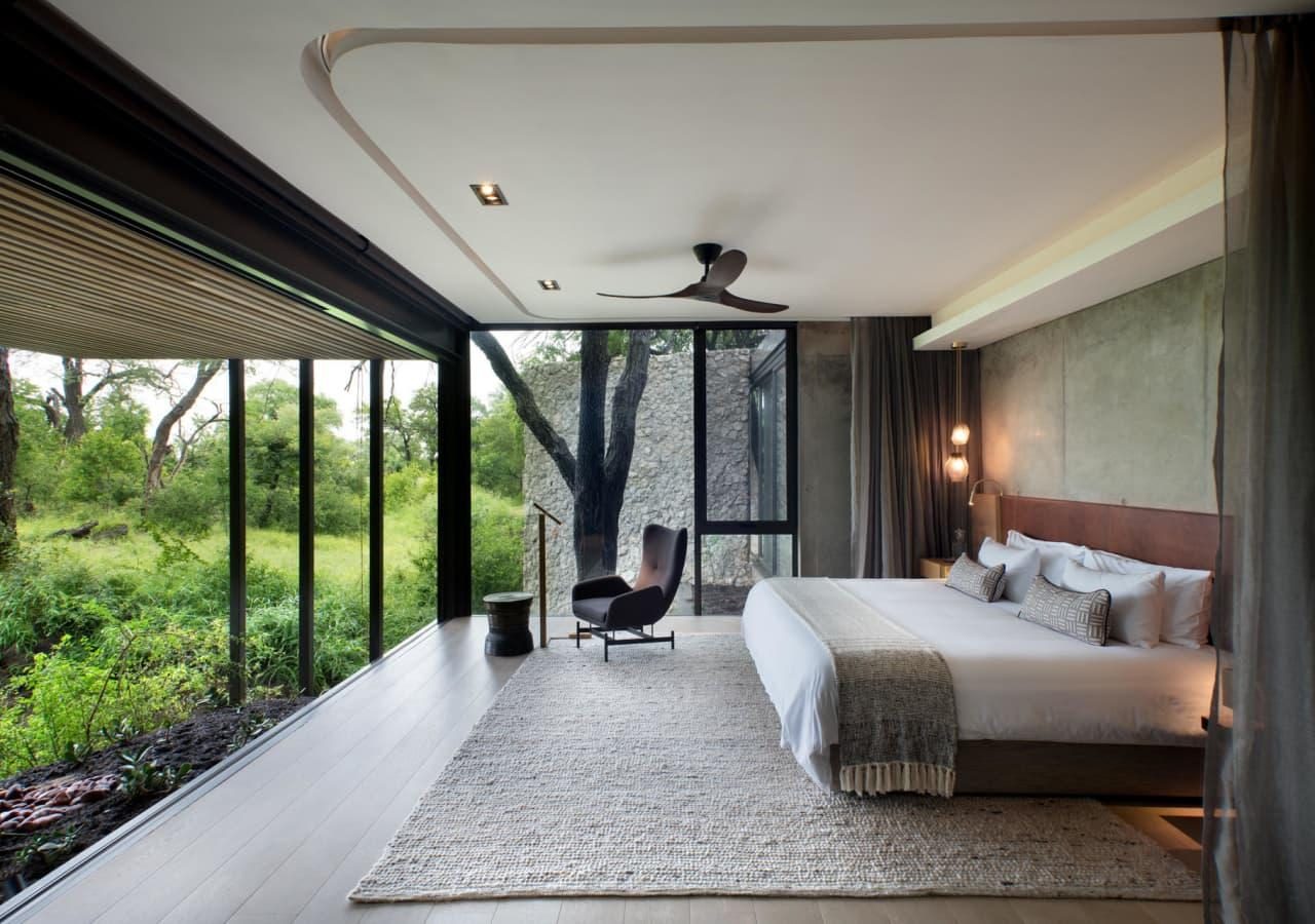 Cheetah Plains luxury suite interior