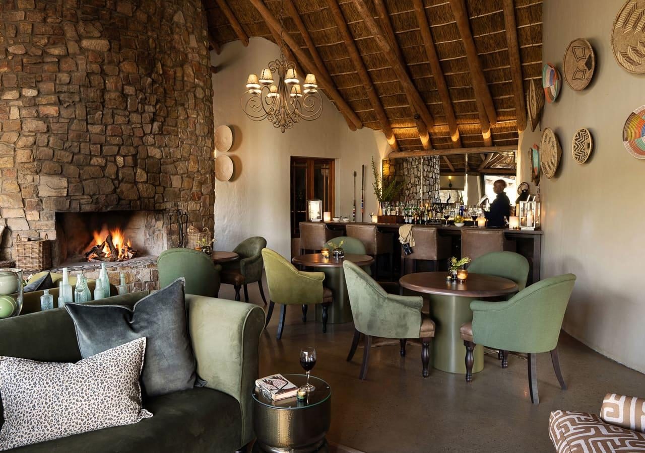 Great Fish River Lodge bar seating