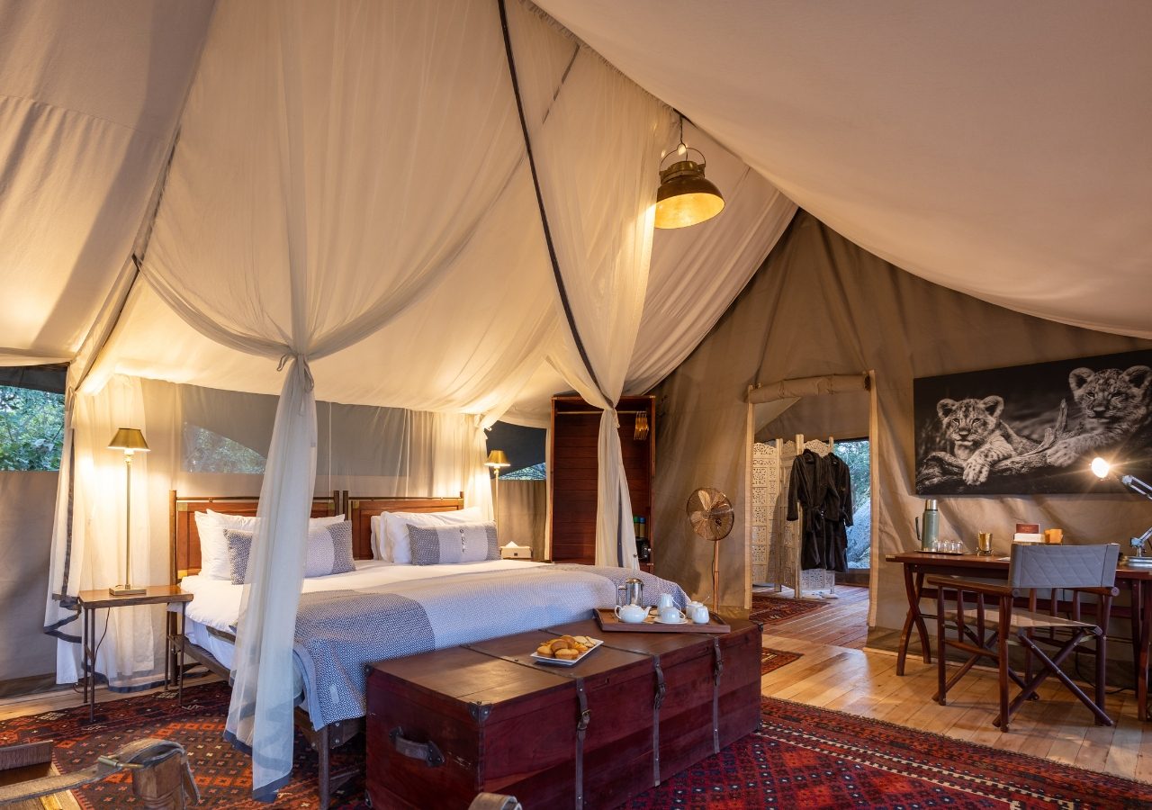 OKAVANGO EXPLORERS CAMP Room