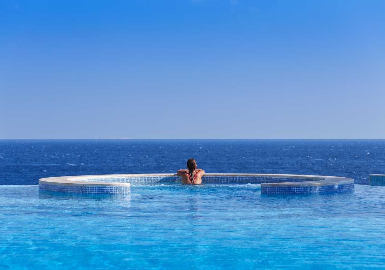 The Oberoi Beach Resort Sahl Hasheesh pool