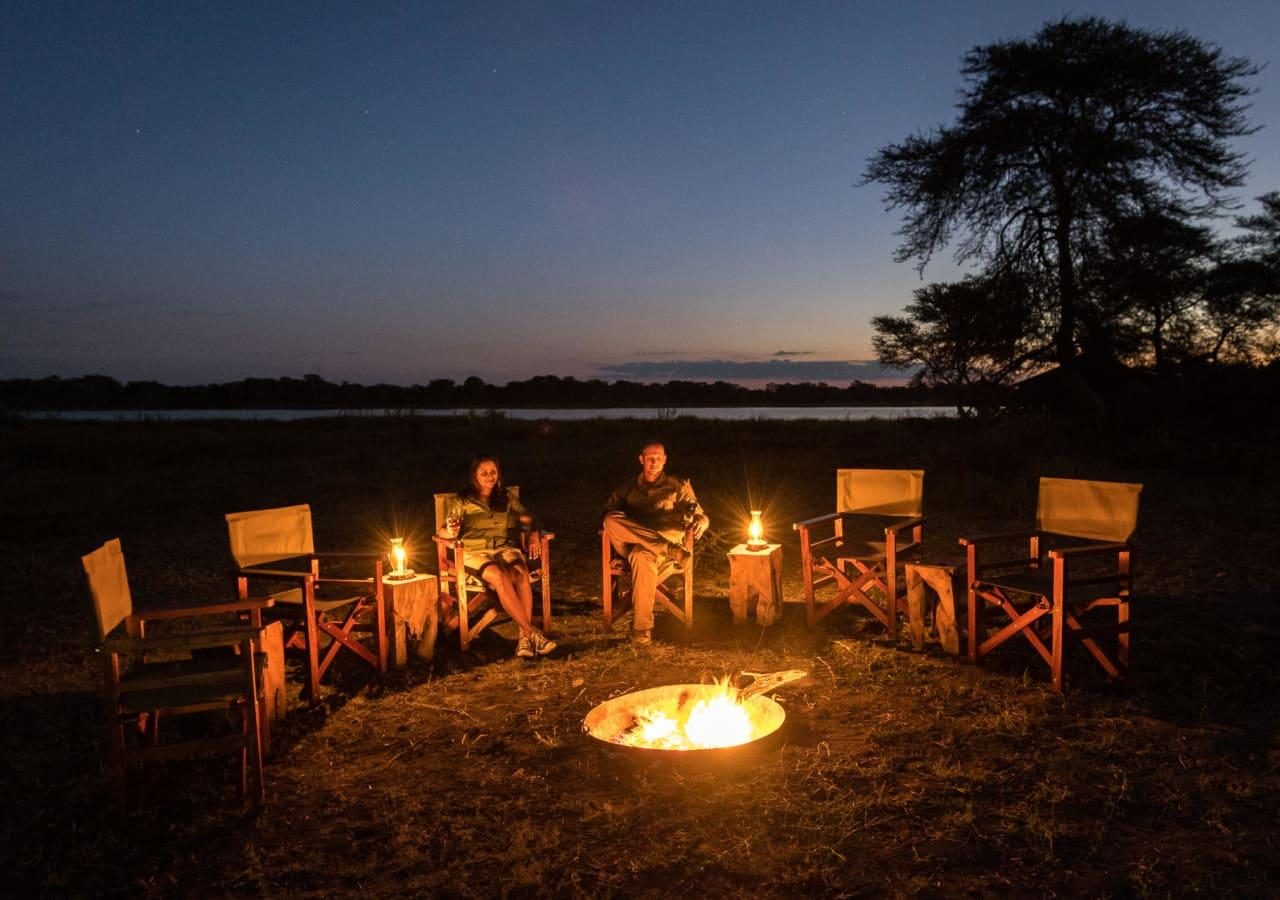 Kuthengo camp sundowners