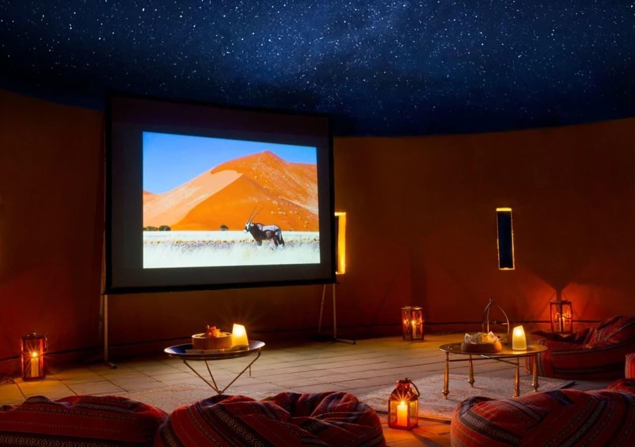 T openair cinema under the stars