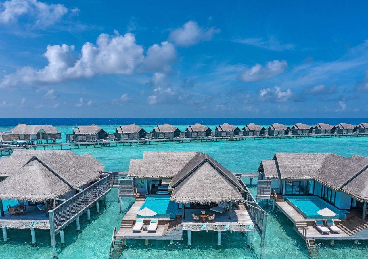 Anantara Kihavah Over Water Villa Lagoon