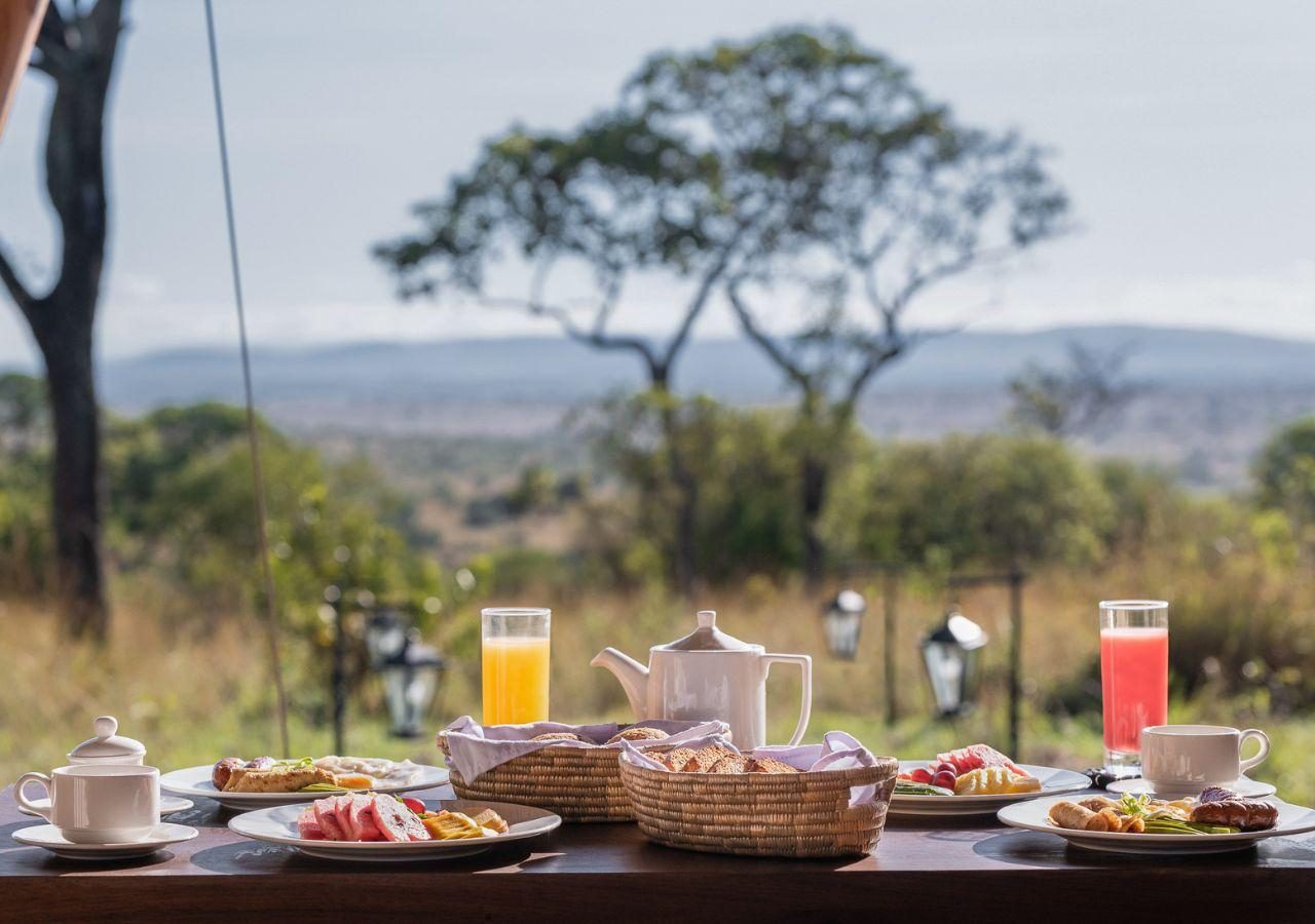 Aurari Camp Breakfast with Bush View