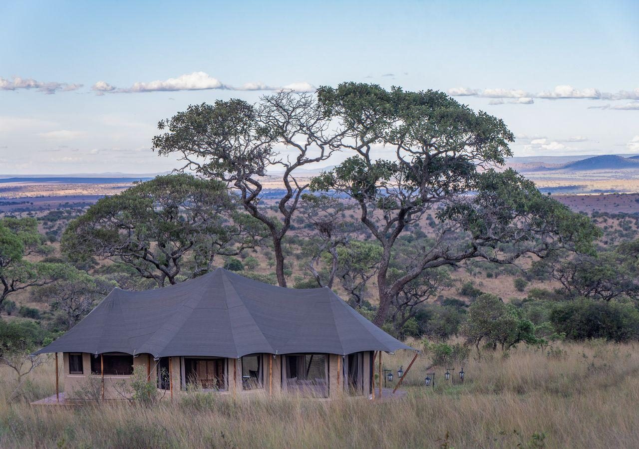 Aurari Camp Camp with Kuria Hills View