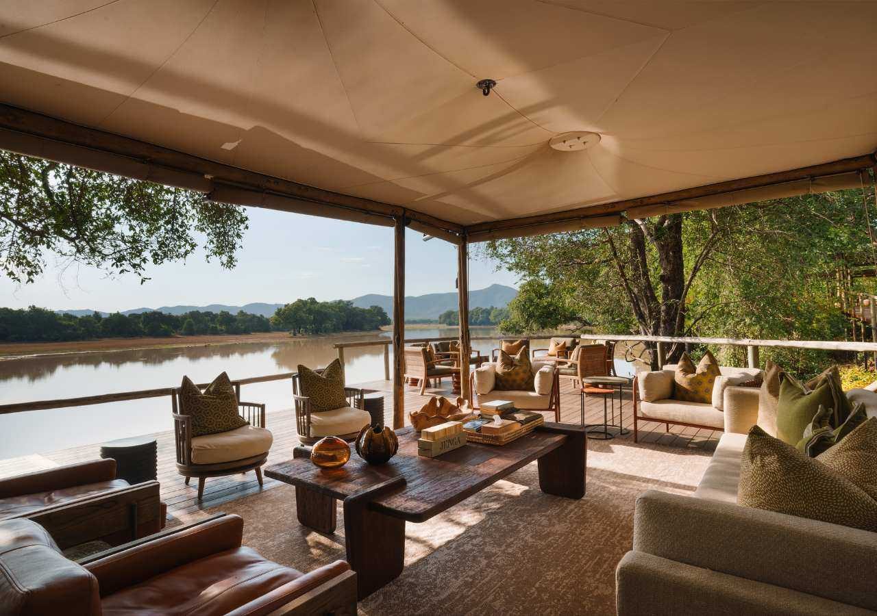 Chindeni Bush Camp - Outdoor Guest Lounge