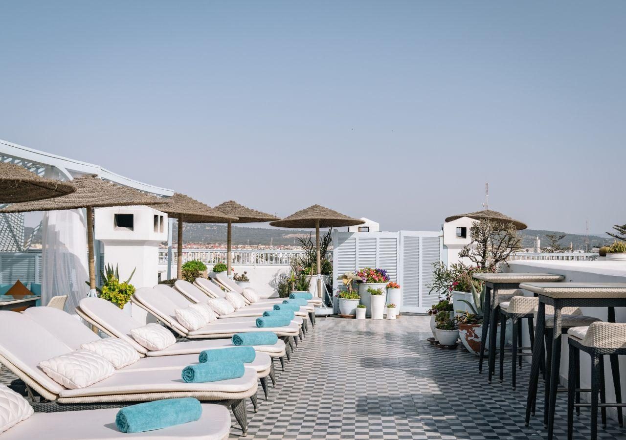 Heure Bleue Palais Pool Loungers