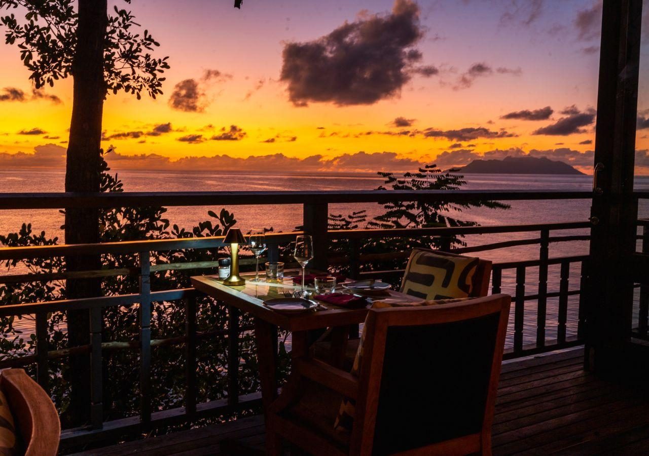 Hilton Seychelles Northolme Resort Spa - Sunset dinner
