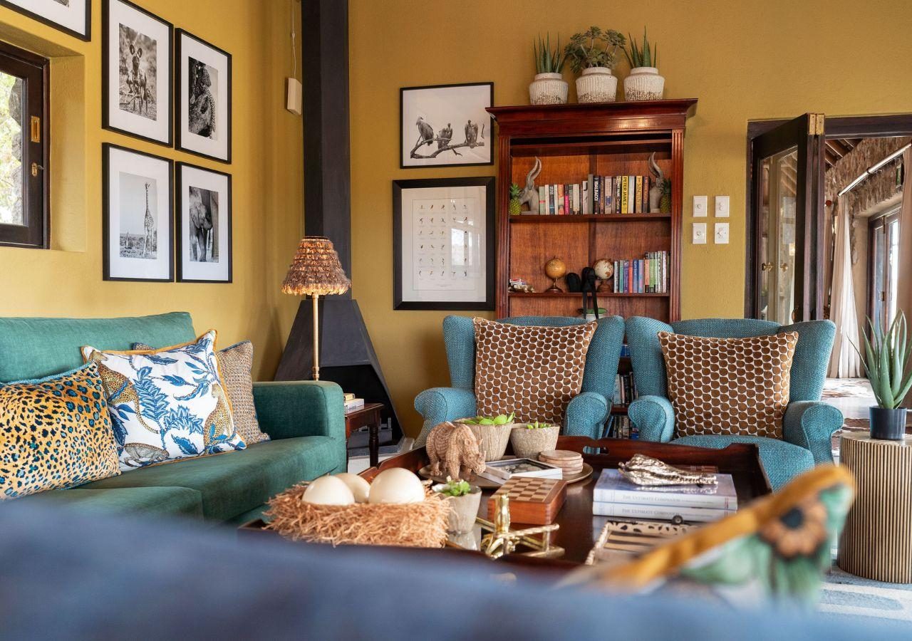 The Last Word Kitara - Guest Lounge
