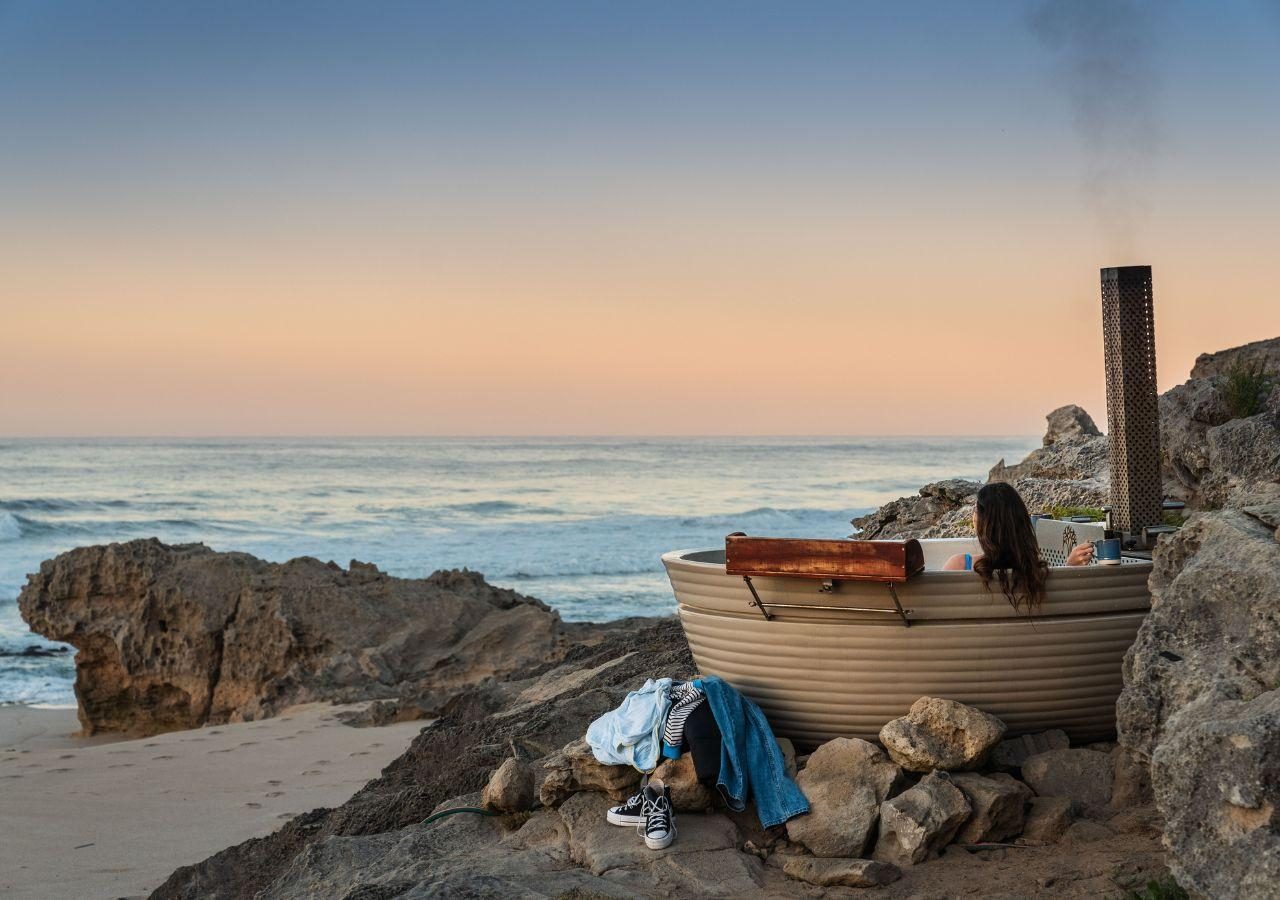 Lekkerwater Beach Lodge at De Hoop - Hot Tub With A View