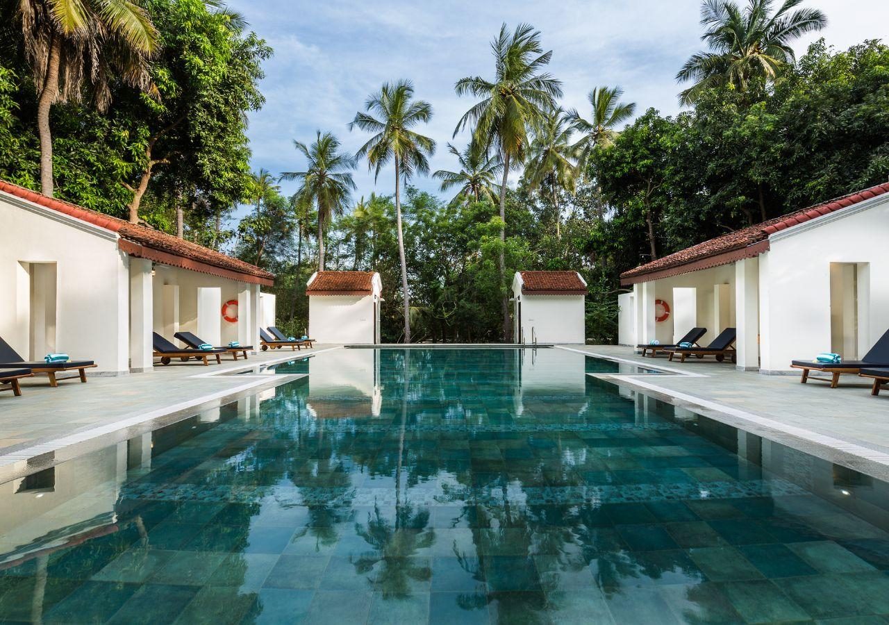 Mantra Koodam Swimming Pool