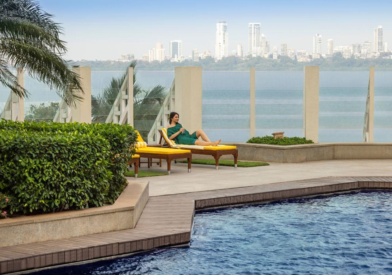 The Oberoi Mumbai Poolside Loungers