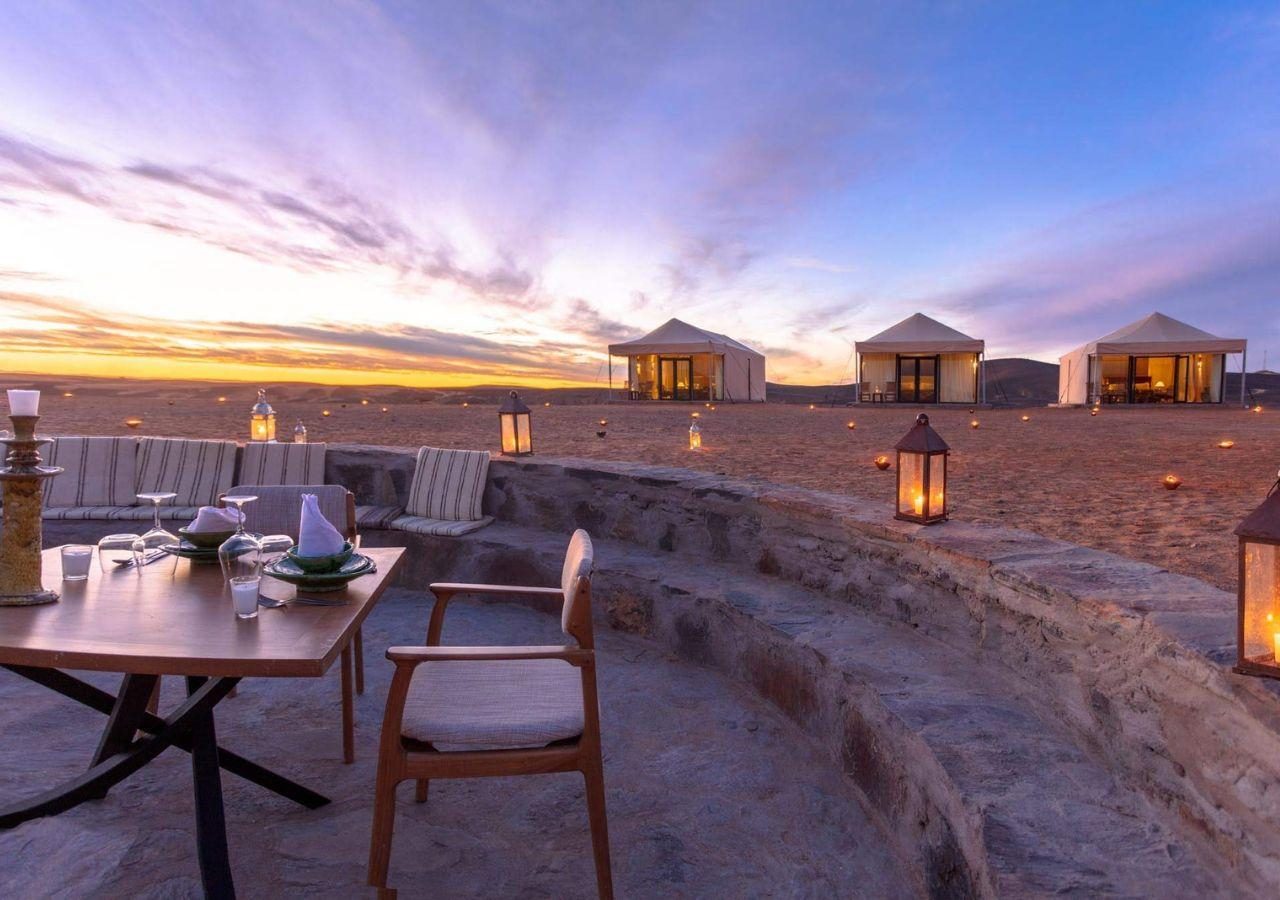 White Camel Acacia Outdoor Dining