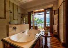 Hilton Seychelles Northolme Resort Spa - Suite Bathroom