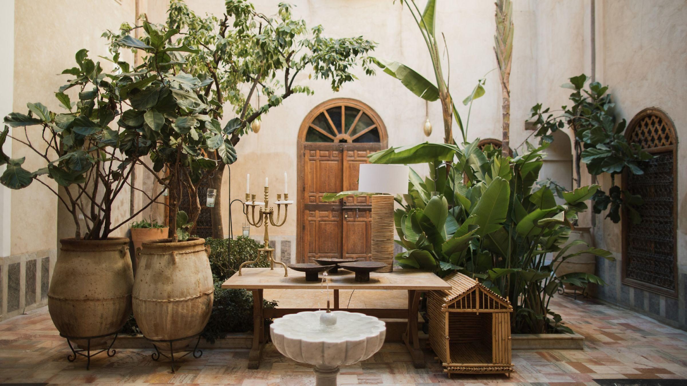 El Fenn - Hero image of courtyard