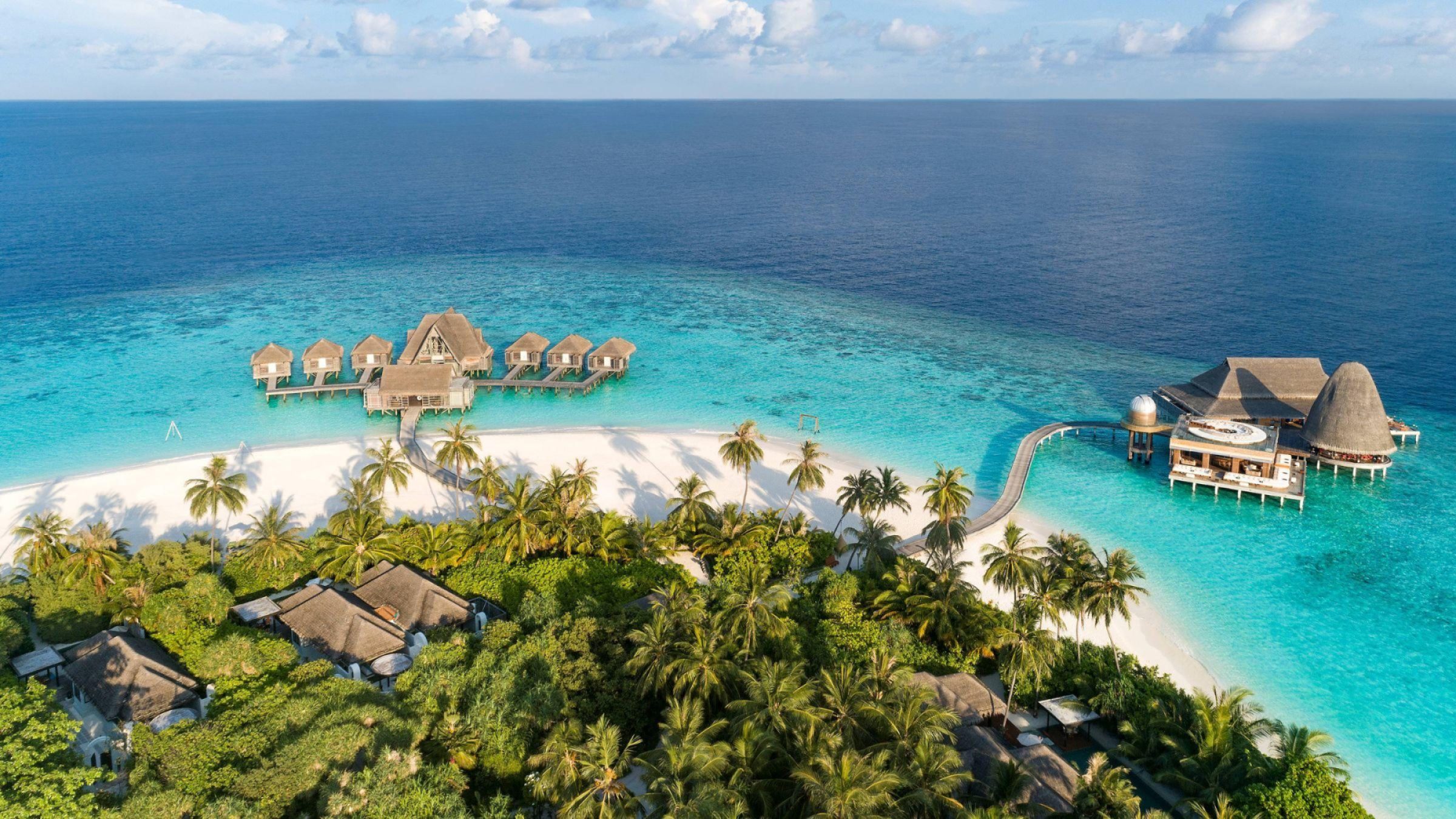 Anantara Kihava Hero shot aerial view