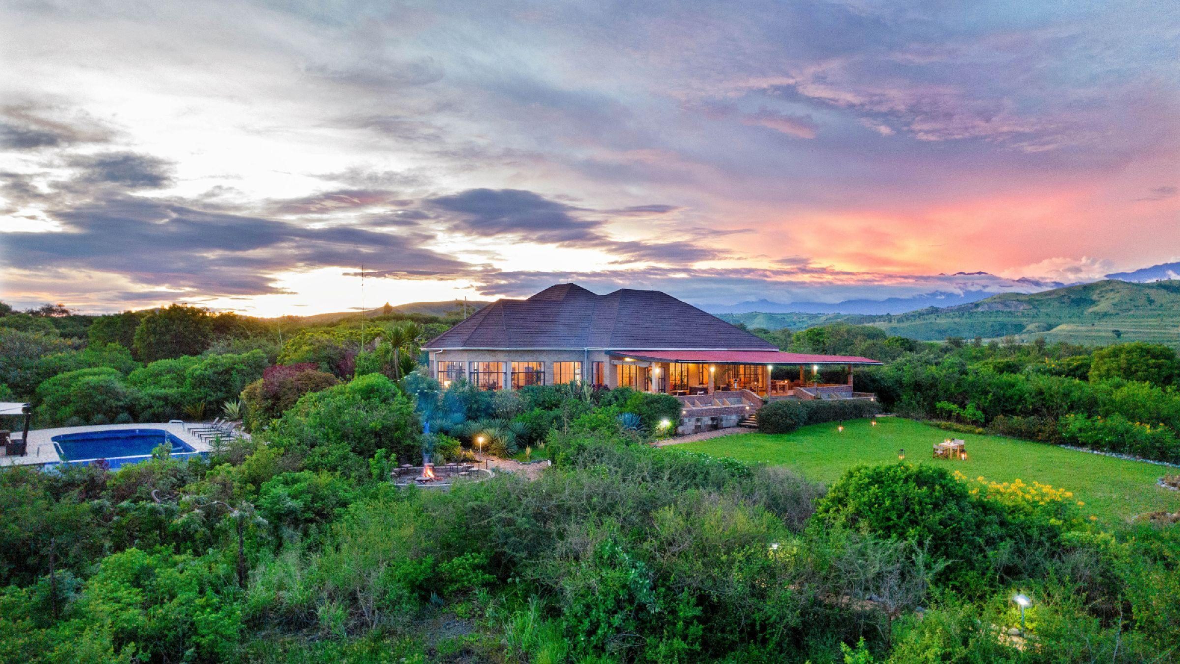 Elephant Plains Lodge Hero