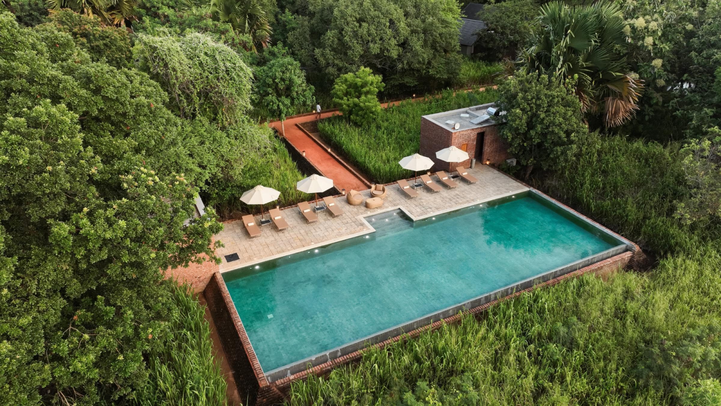 Taru Villas Maia Sri Lanka Pool
