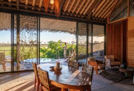Jao Camp -dining area