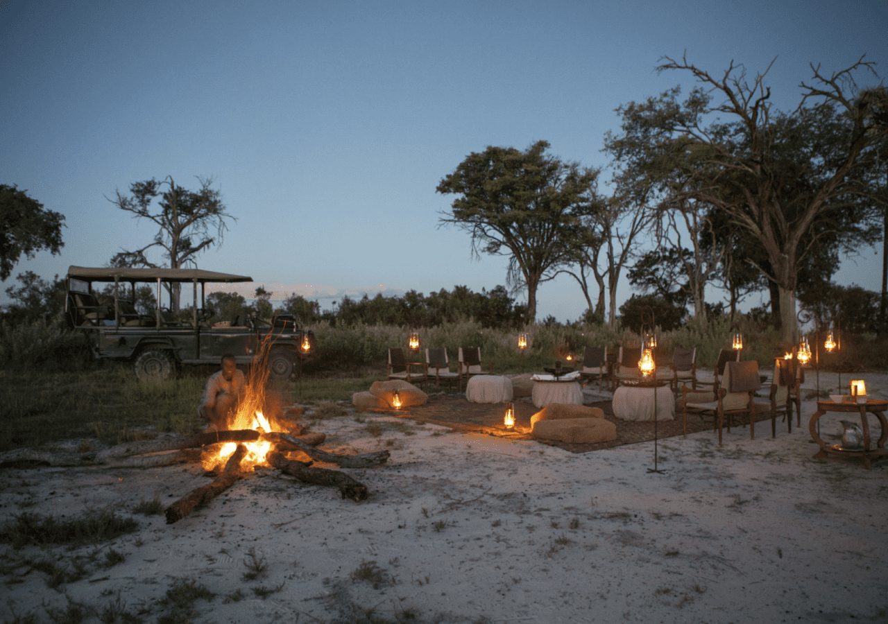 Abu camp campfire setup at night 1280