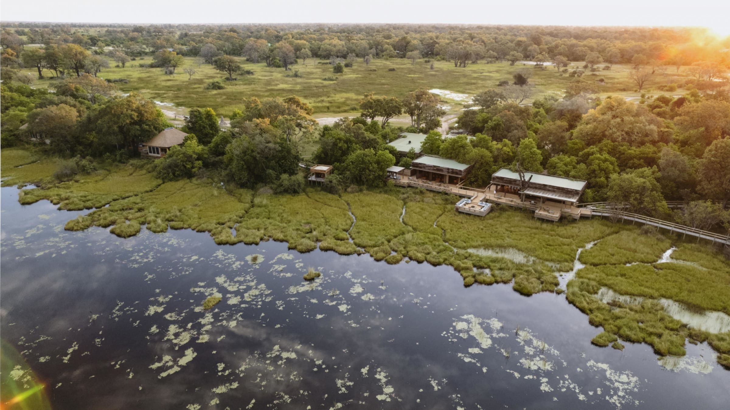 Vumbura plains aerial view of the camp 2400