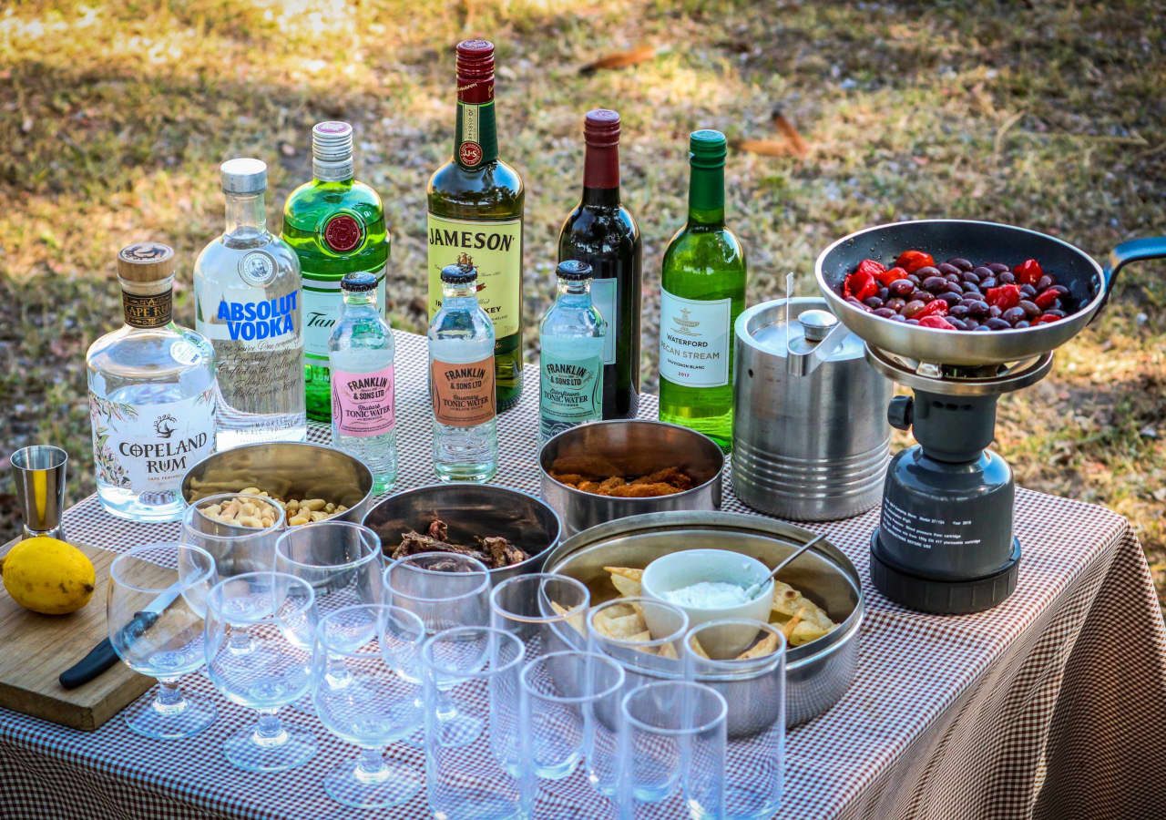 Xaranna okavango delta camp safari game drive drinks 1280