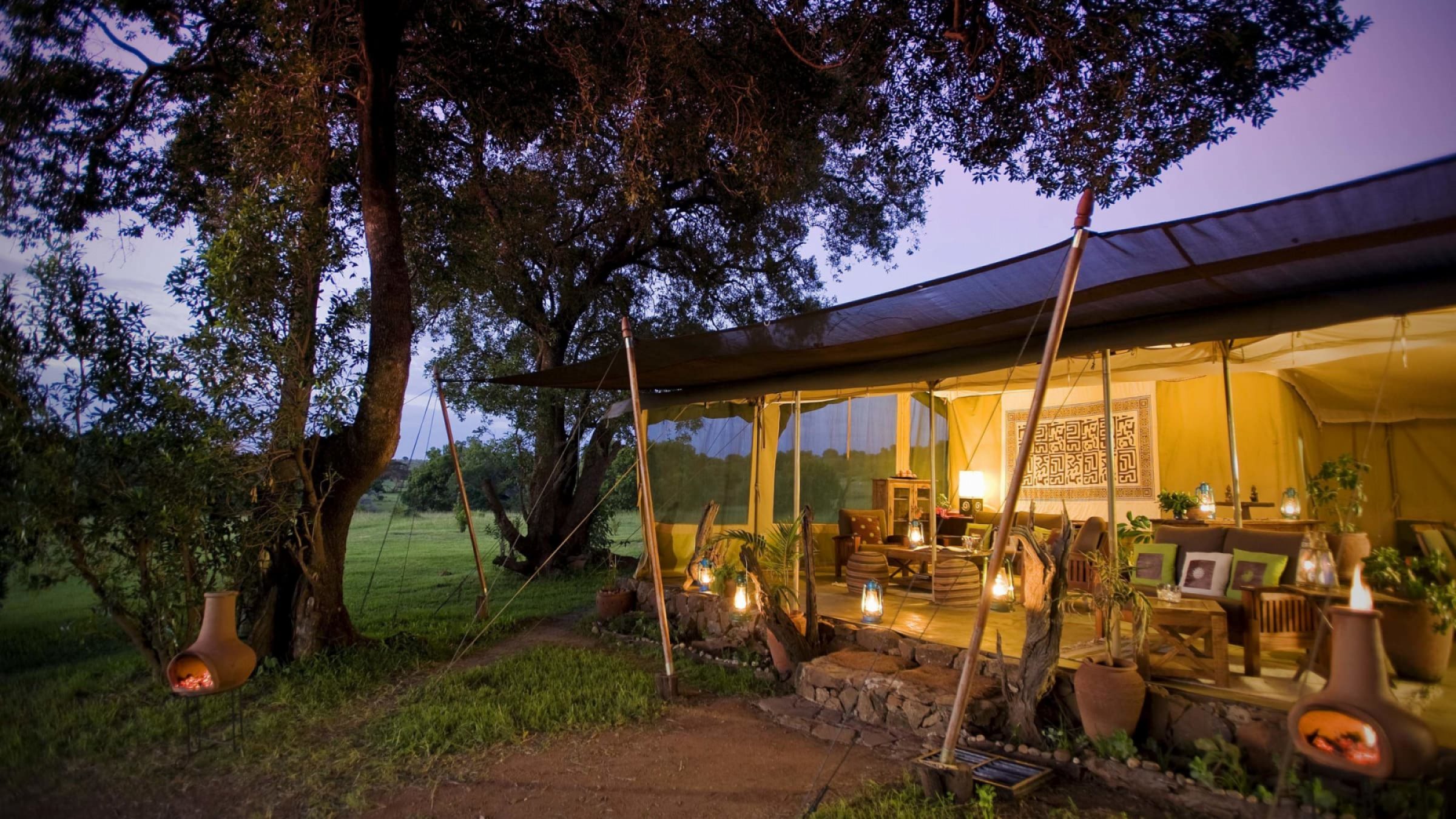 Kicheche mara camp lounge area tent 2400