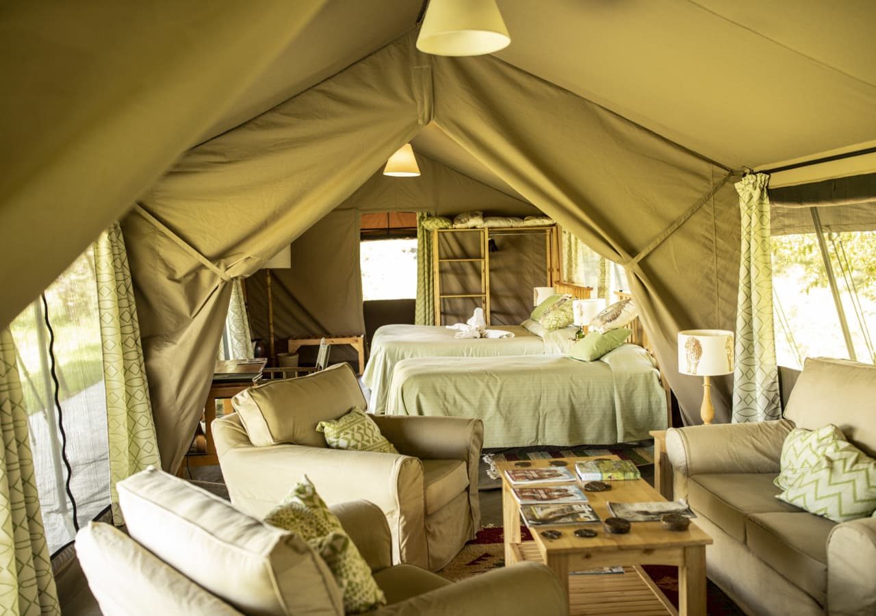 Porini lion camp tent interior 1280