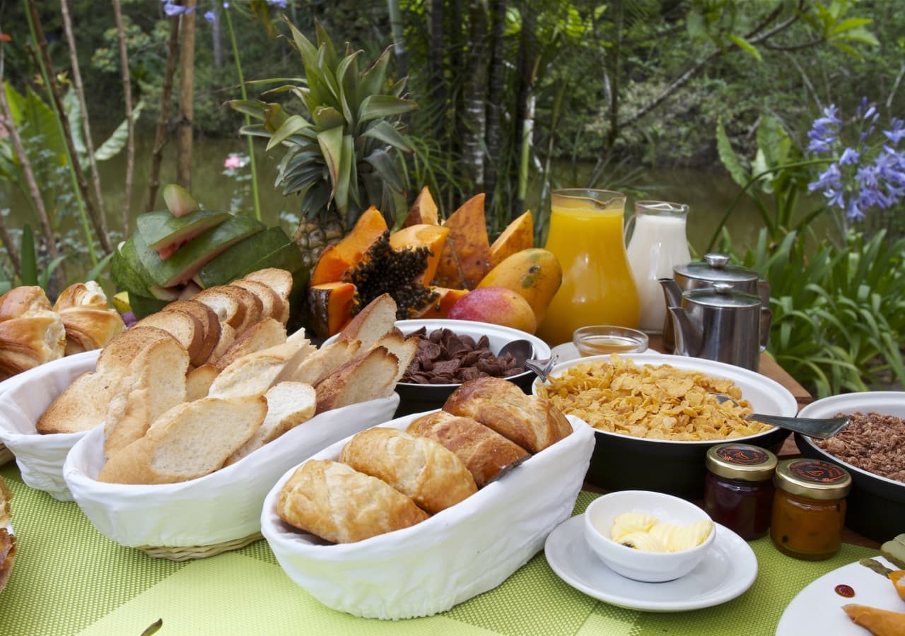 Vakona forest lodge fresh breakfast selection 1280