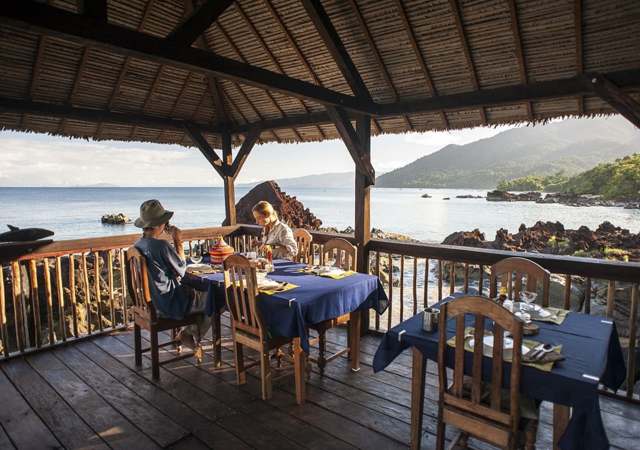 Masoala forest lodge breakfast on the sea deck 1280