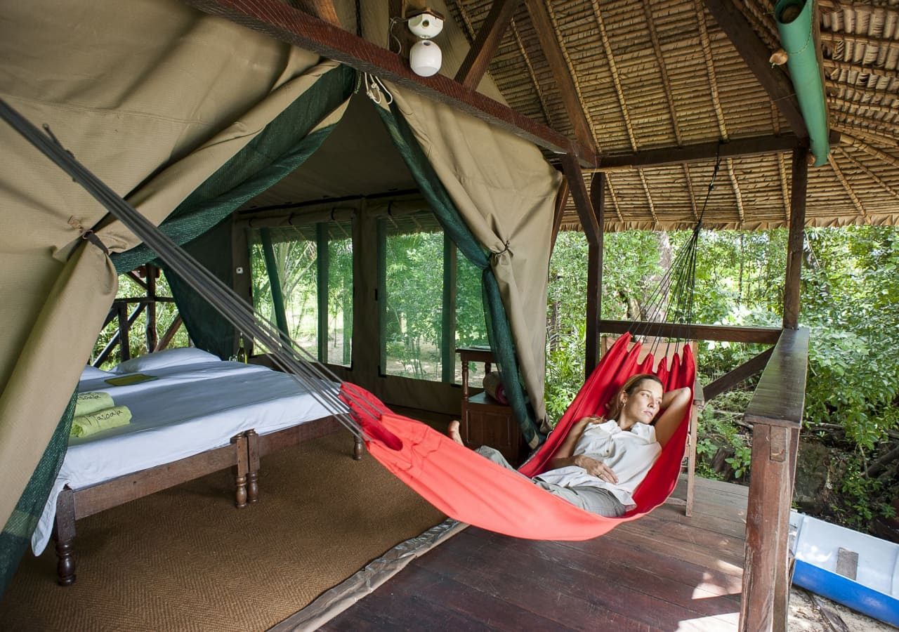 Masoala forest lodge bungalow veranda 1280