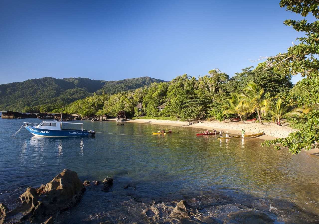 Masoala forest lodge the beach setting 1280