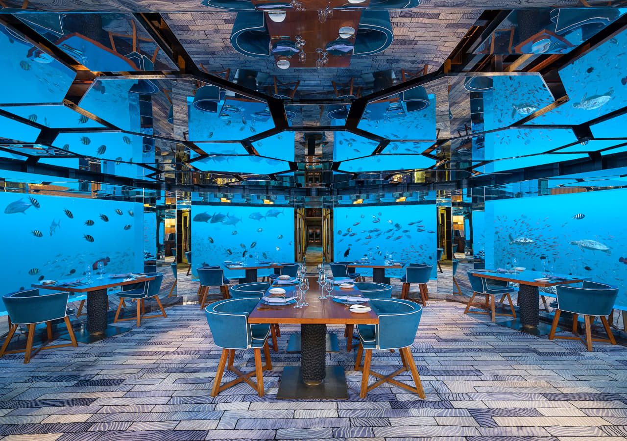 Anantara kihavah sea underwater restaurant 1280