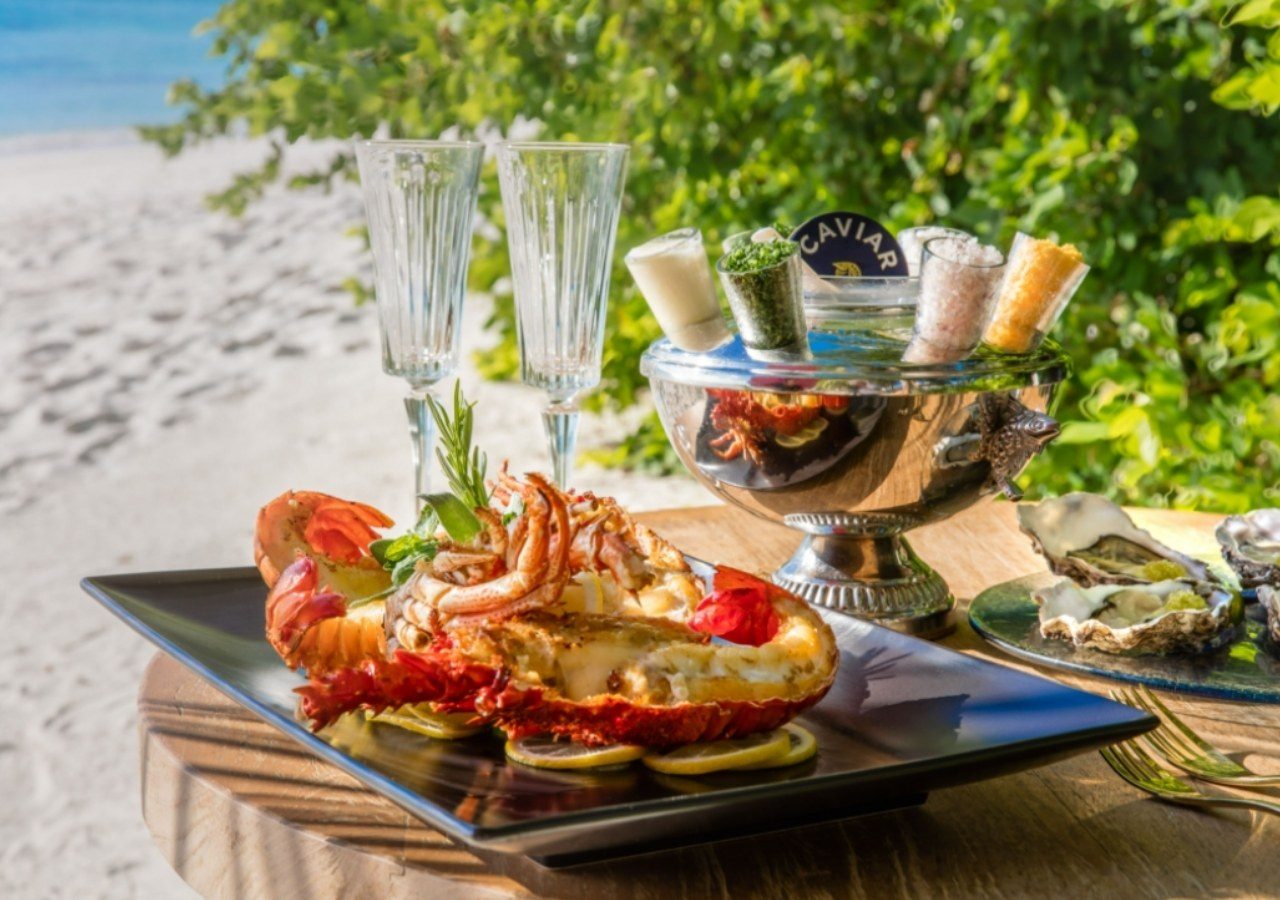 Raffles maldives meradhoo meradhoo exquisite fine dining options 1280