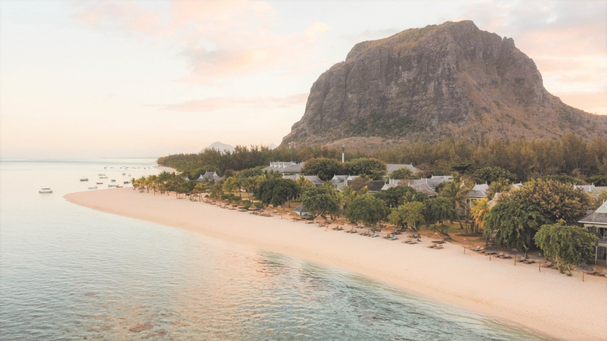 Jw marriott mauritius resort jw marriott mauritius beach view from above 2400