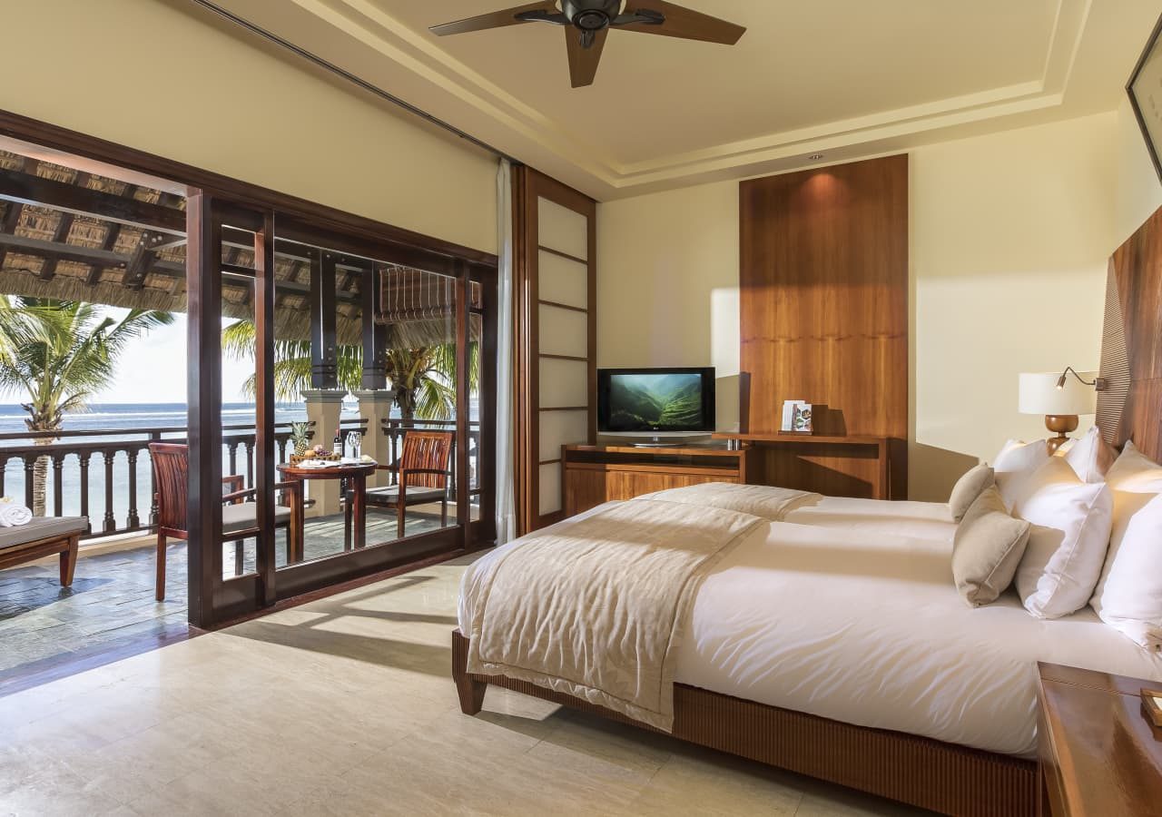 Shanti maurice resort and spa oceanfront twin bedroom 1280