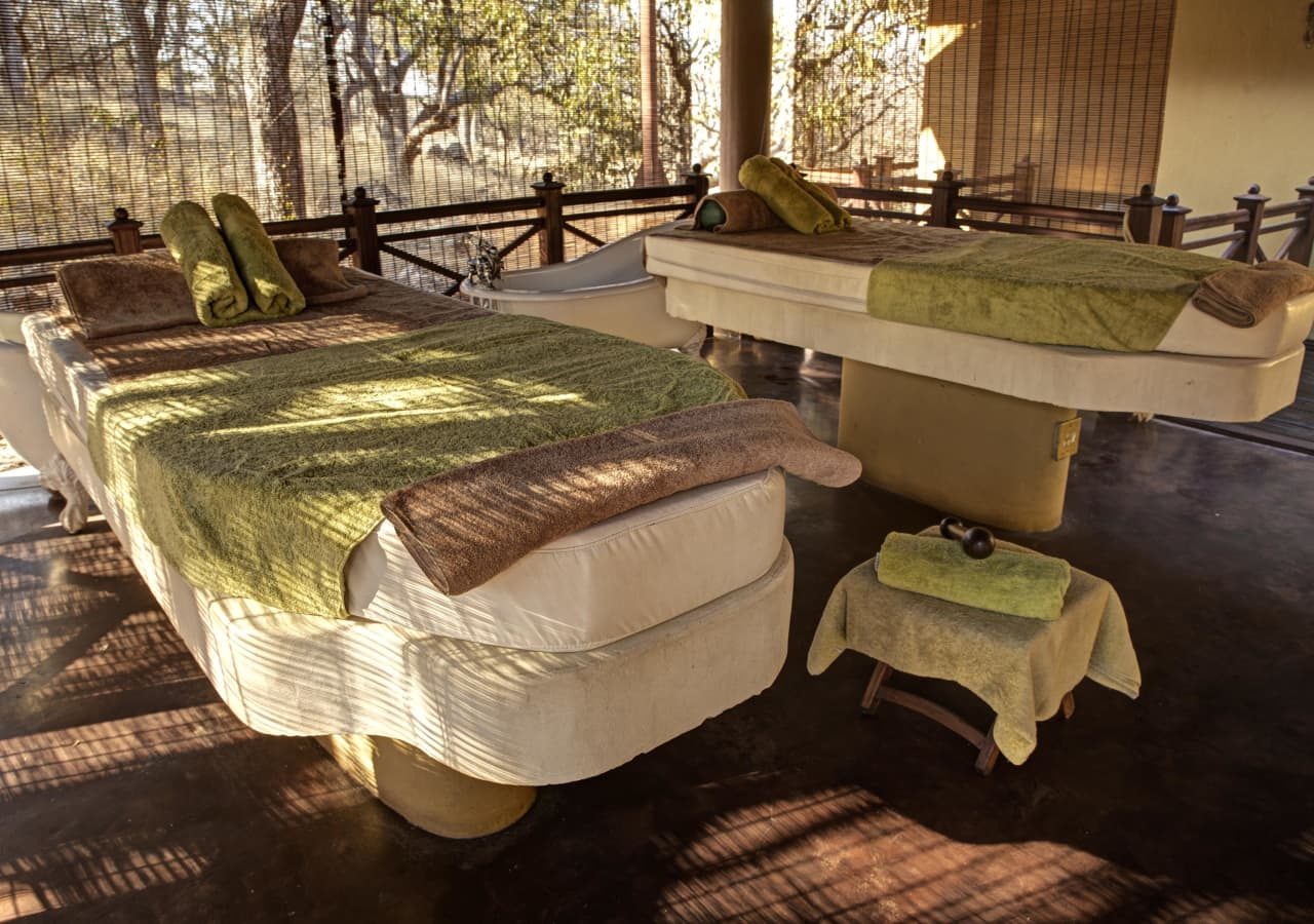 Eagle tented lodge spa and wellness experience 1280