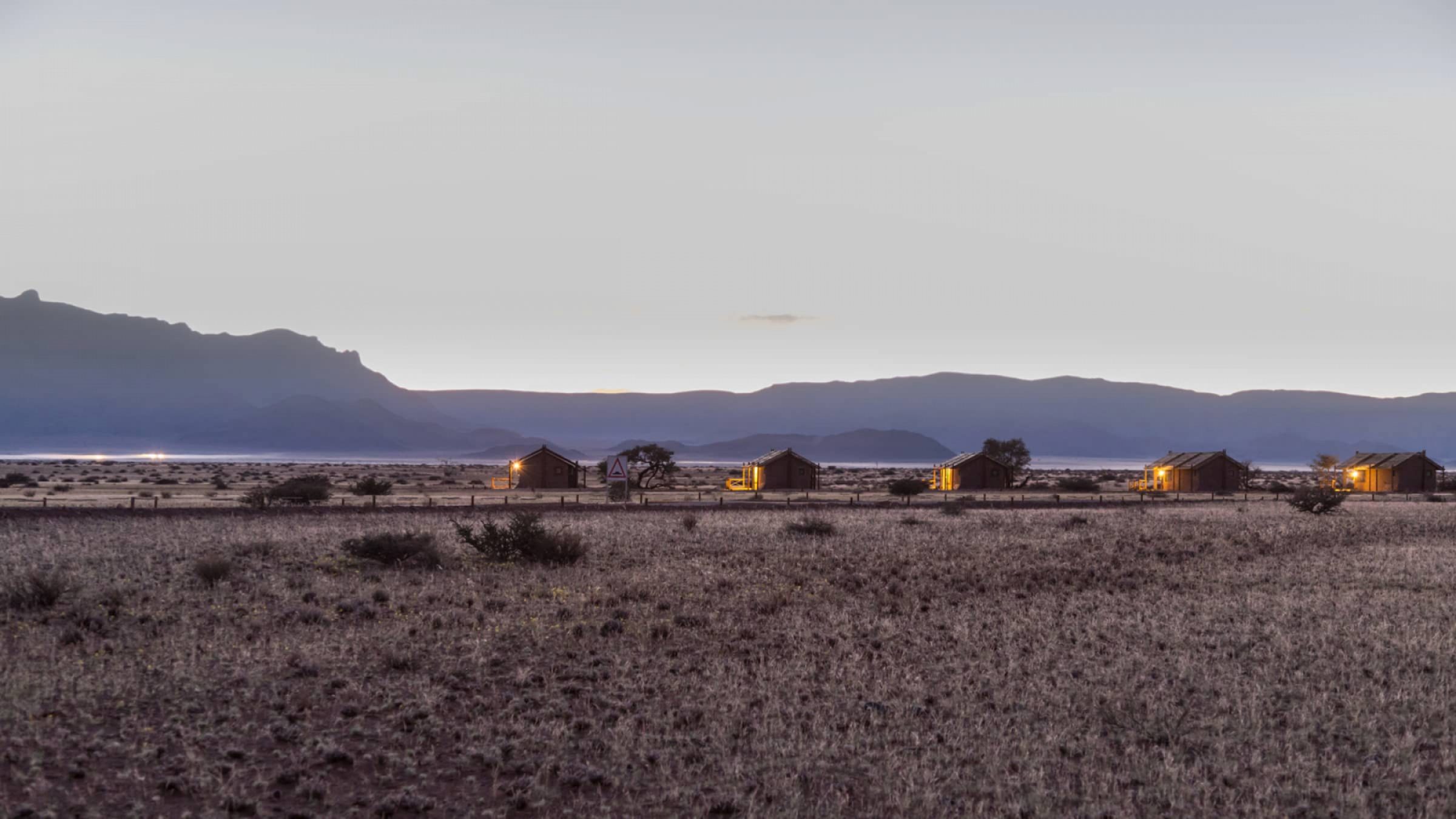 Desert camp desert camp accomodation 2400