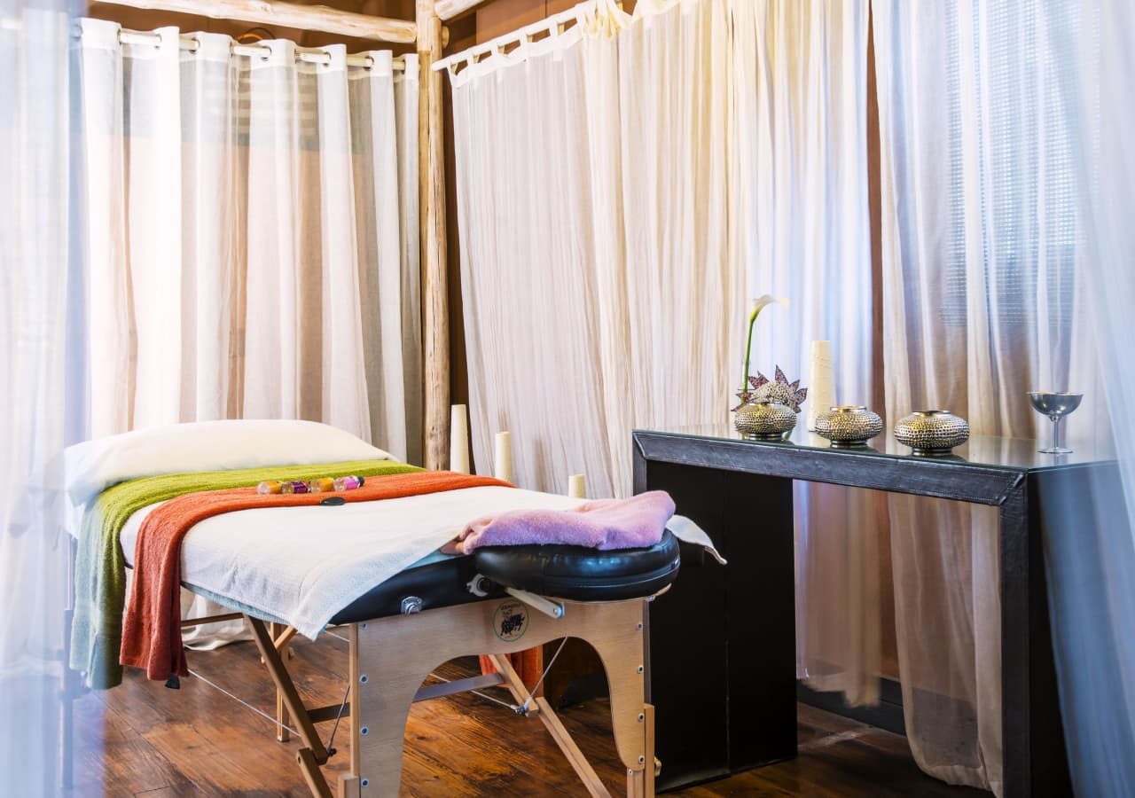 Villa margherita massage and wellness room 1280