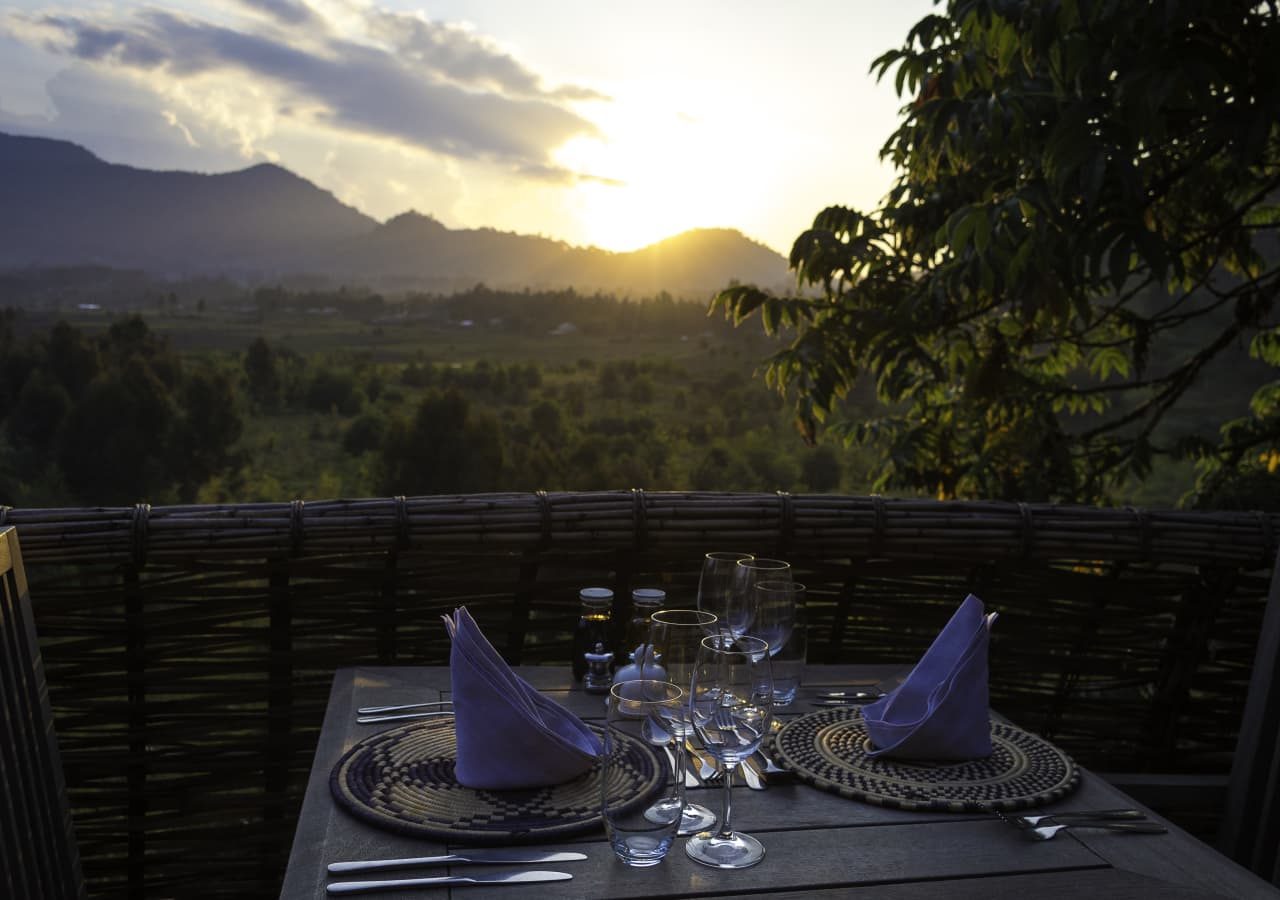 Bisate lodge sunset dining 1280