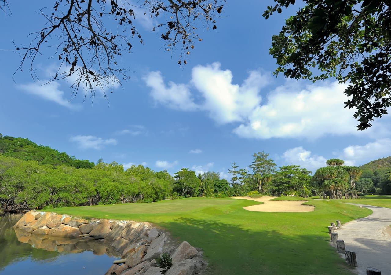 Constance lemuria seychelles golf course 1280