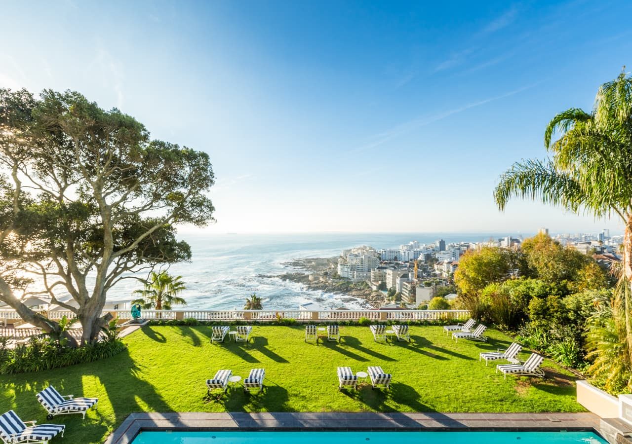 Ellerman house view of cape town from the pool 1280