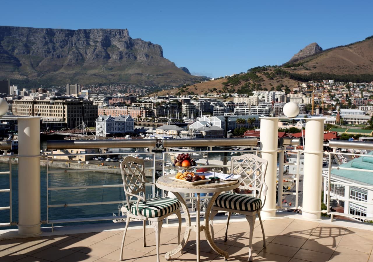 The table bay hotel dining on the balcony with a view of table mountain 1280