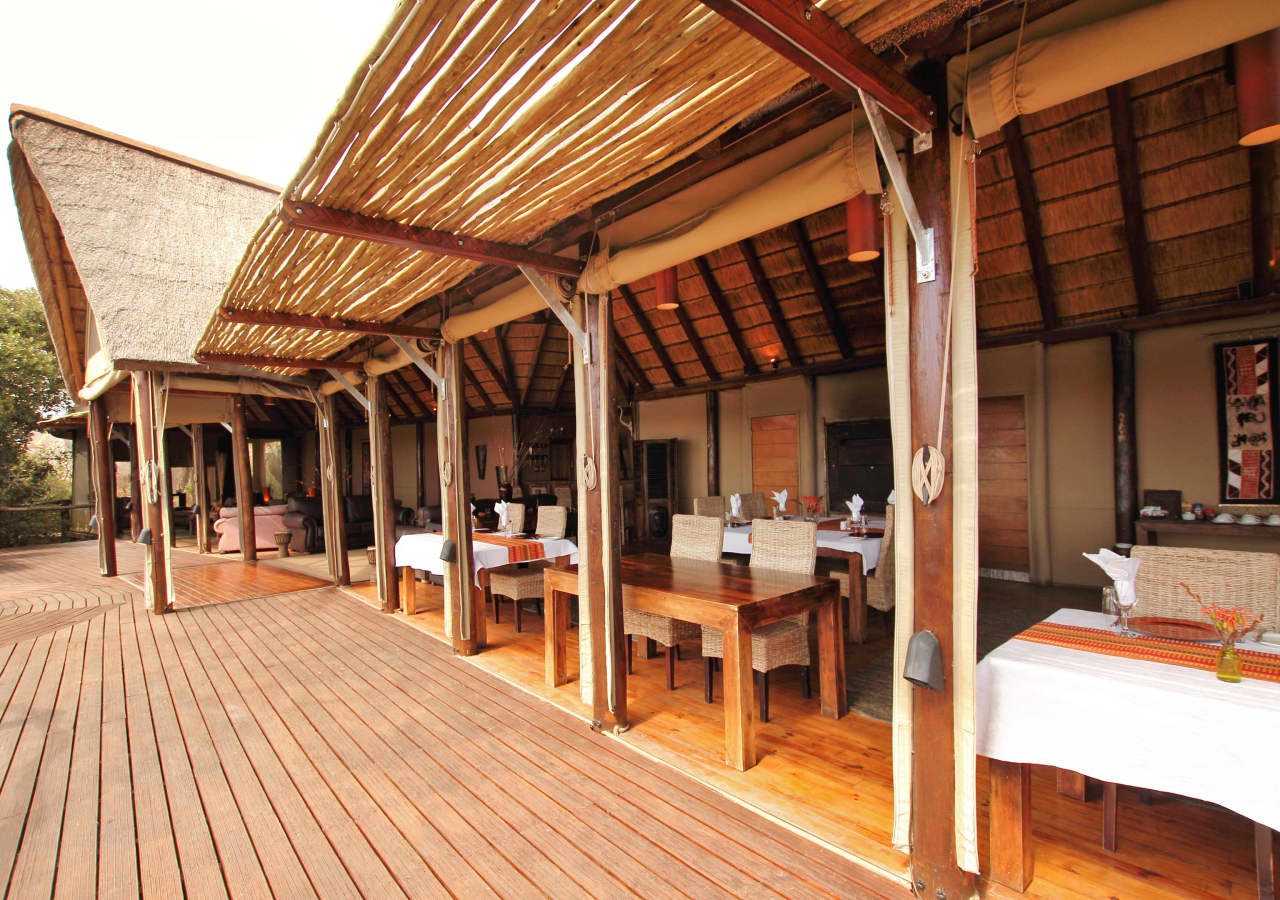 Amakhala bush lodge guest dining area 1280